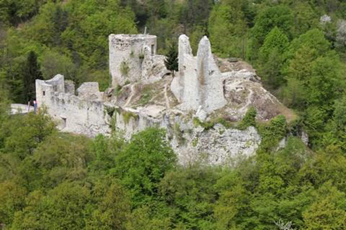 fotografija gradu Žovnek
